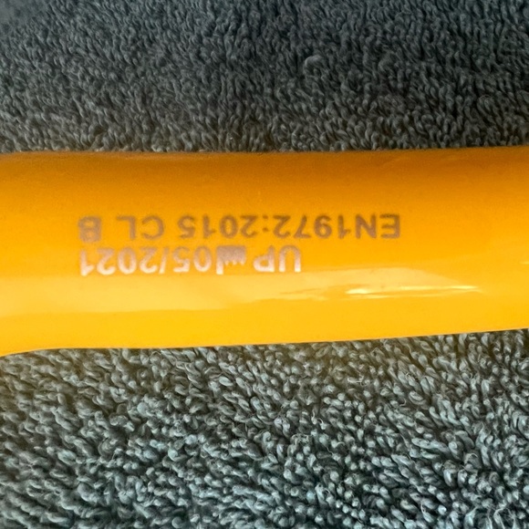 AQUA LUNG SWIM MASK AND SNORKEL- NWT YELLOW/ CLEAR/ BLACK-CHILD- CUB COMBO - Picture 14 of 14